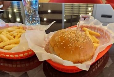 Brgr Hub: Explore the Ultimate World of Burgers and Culinary Creativity