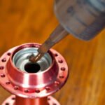 Hub Oil Lucas: Essential Lubricant for Mechanics, Truck Operators, and Heavy-Duty Hubs
