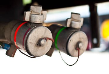 Optimize Trailer Performance with Bearing Buddies for 4 on 4 Trailer Hub: A Complete Guide for Owners